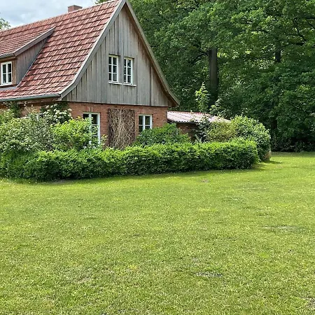 Stilvolles Im Historischen Backhaus Appartamento Helvesiek